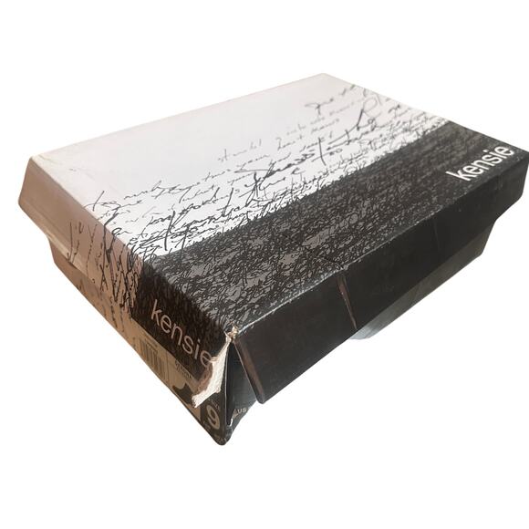 Kensie Gerona bottie Perforated Suede Ankle Boots - Picture 3 of 3